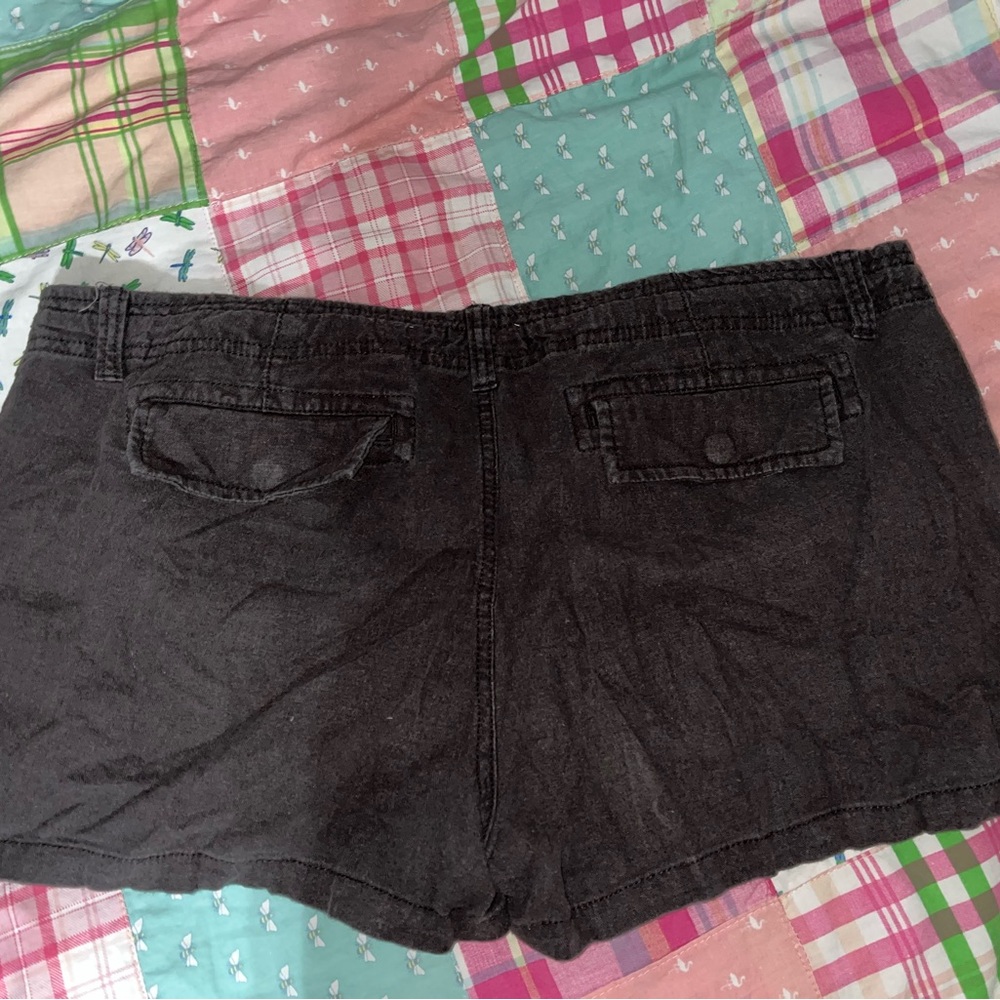 Gap shorts - Picture 2 of 3